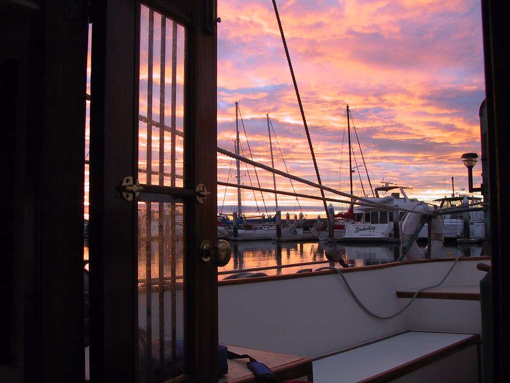 San Francisco Bay to Drakes Bay - Sailing Mahdee